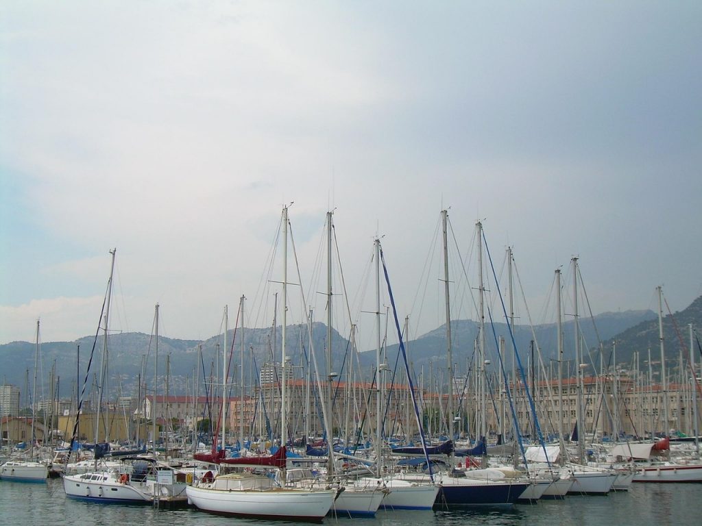 Toulon port